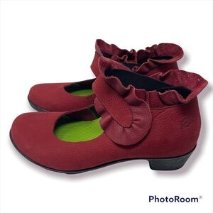 Loints of Holland Mary Jane Heels with Superfeet Insoles – Size 38 Burgundy